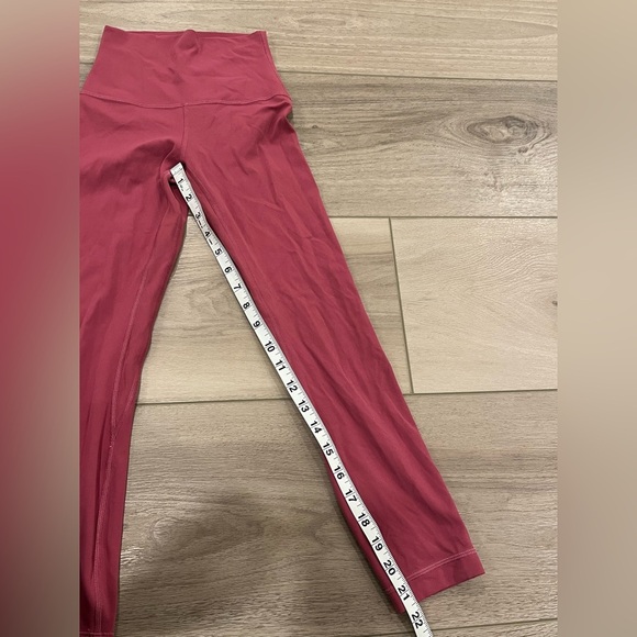 Lululemon | Align Crop 21" High Rise Size 0 - Picture 5 of 8